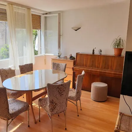 Apartman Spacious Family Free Parking Near Old Town