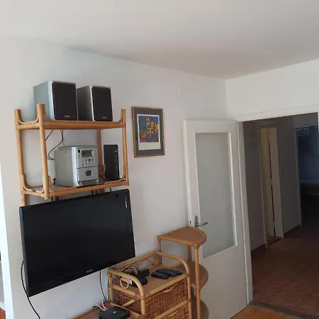 Apartman Spacious Family Free Parking Near Old Town Split