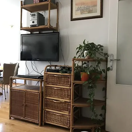 Apartman Spacious Family Free Parking Near Old Town