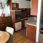Spacious Family Apartment Free Parking Near Old Town Daire