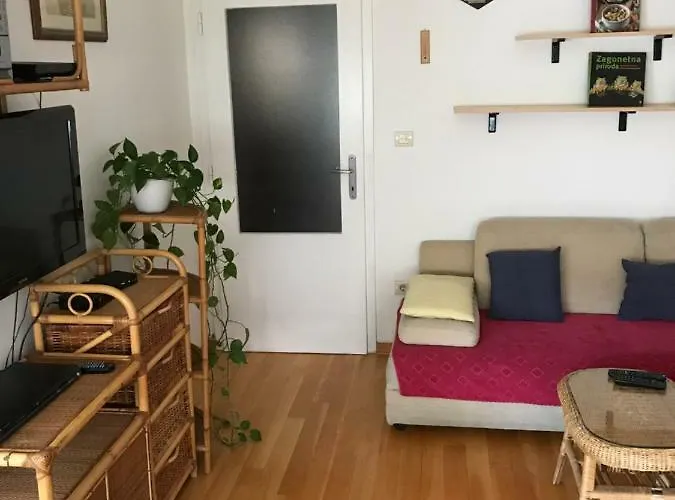 Sonya Apartamento *